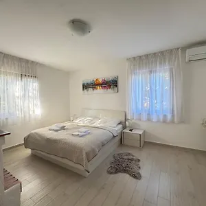 ellenőrizze a rendelkezésre állást