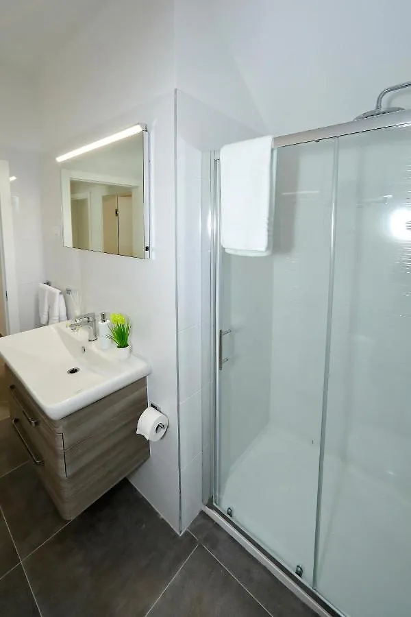 Apartment Villa Thalia Bibinje